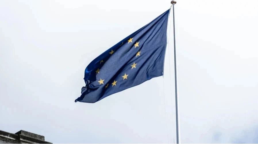 Штаб-квартира Єврокомісії у Брюсселі як символ переговорів щодо санкцій проти Росії