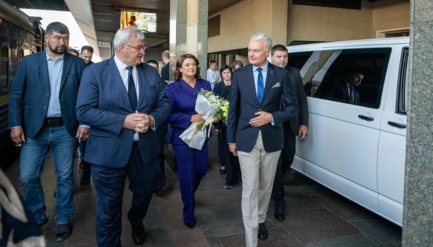 Науседа у Києві: дводенний візит напередодні Дня незалежності