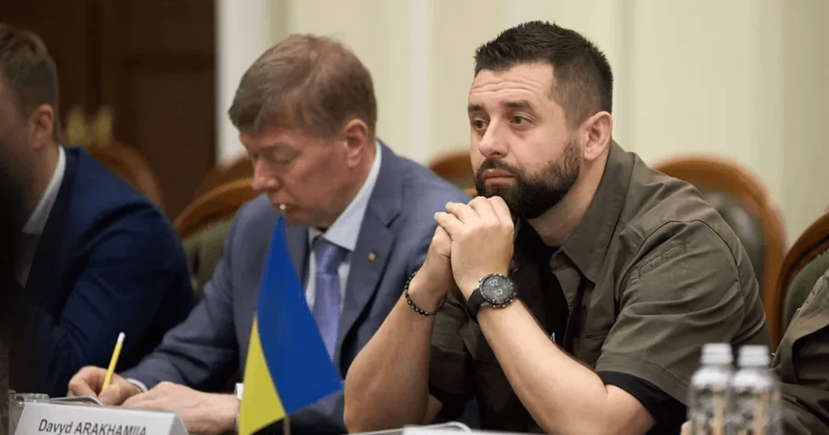 Послідовність коментарів із номерів Арахамії: жовтень 2021 — жовтень 2026